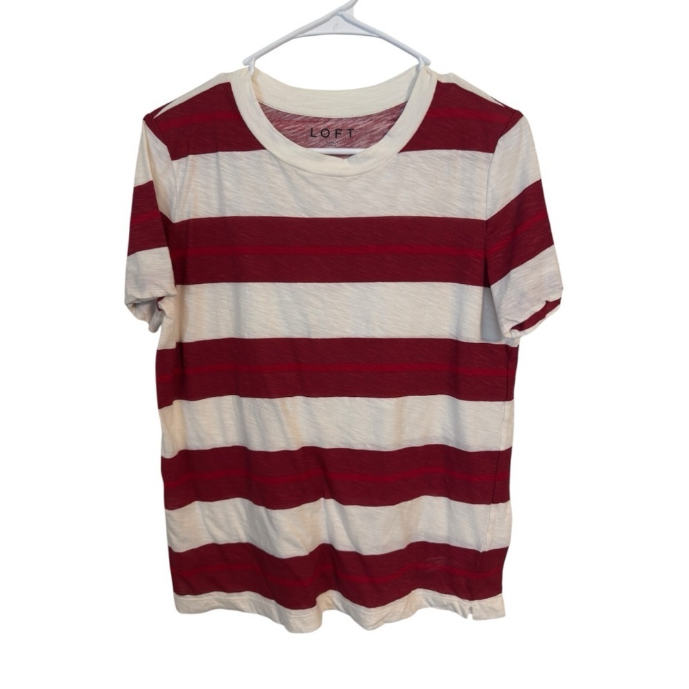 🌺LOFT Red and White Striped T-Shirt